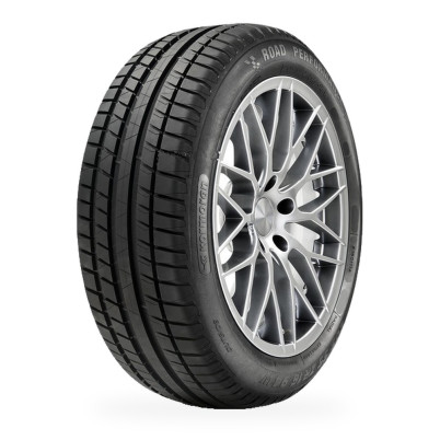 Pneu KORMORAN Road Performance 195/55 R 15 85V